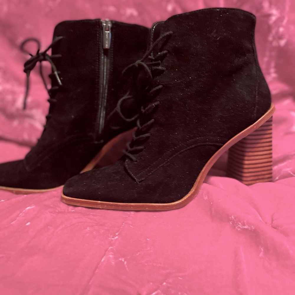 Vince Camuto black suede lace up booties